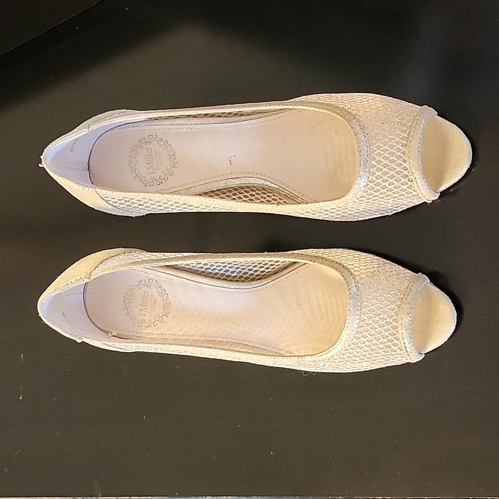 MIiller Gold Sparkle Glitter Shoes Size 6M